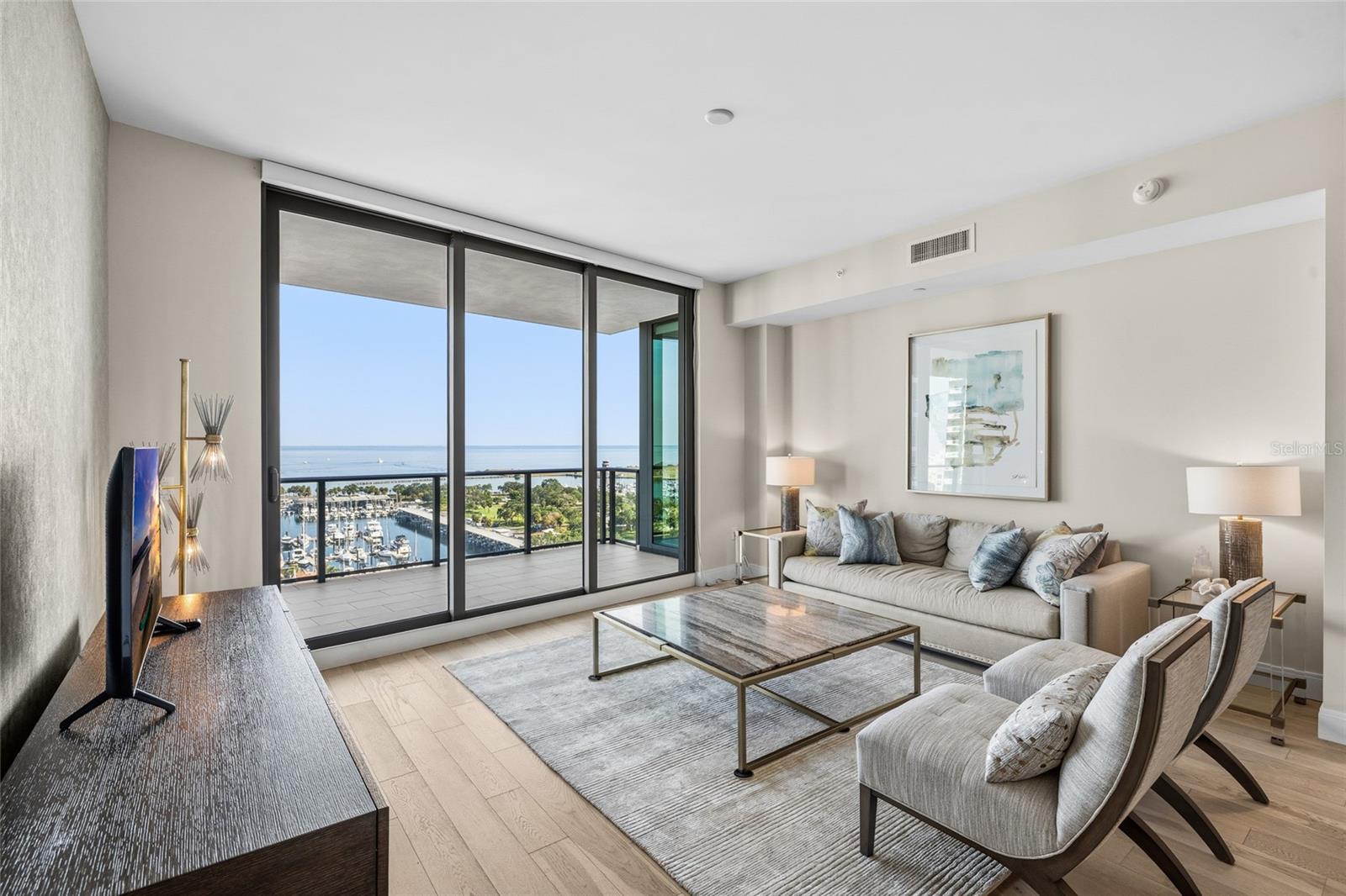 ONE ST. PETERSBURG - Residential