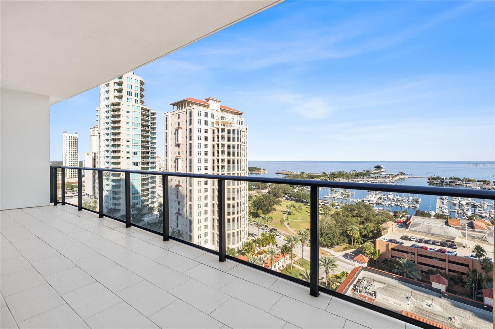 ONE ST. PETERSBURG - Residential