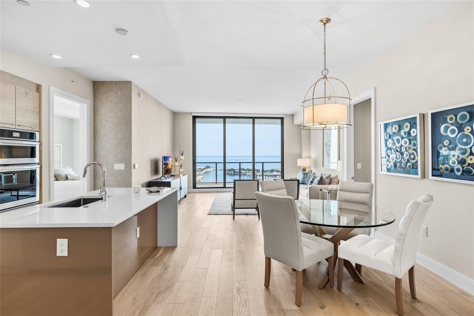 ONE ST. PETERSBURG - Residential