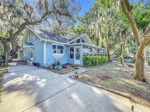 Tiny photo for 1107 Northshore Drive, Eustis, FL 32726 (MLS # G5097321)