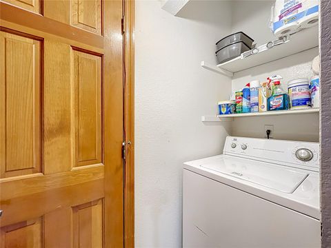 Tiny photo for 1107 Northshore Drive, Eustis, FL 32726 (MLS # G5097321)