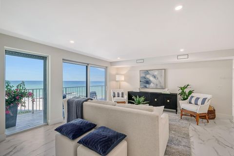 A home in LONGBOAT KEY