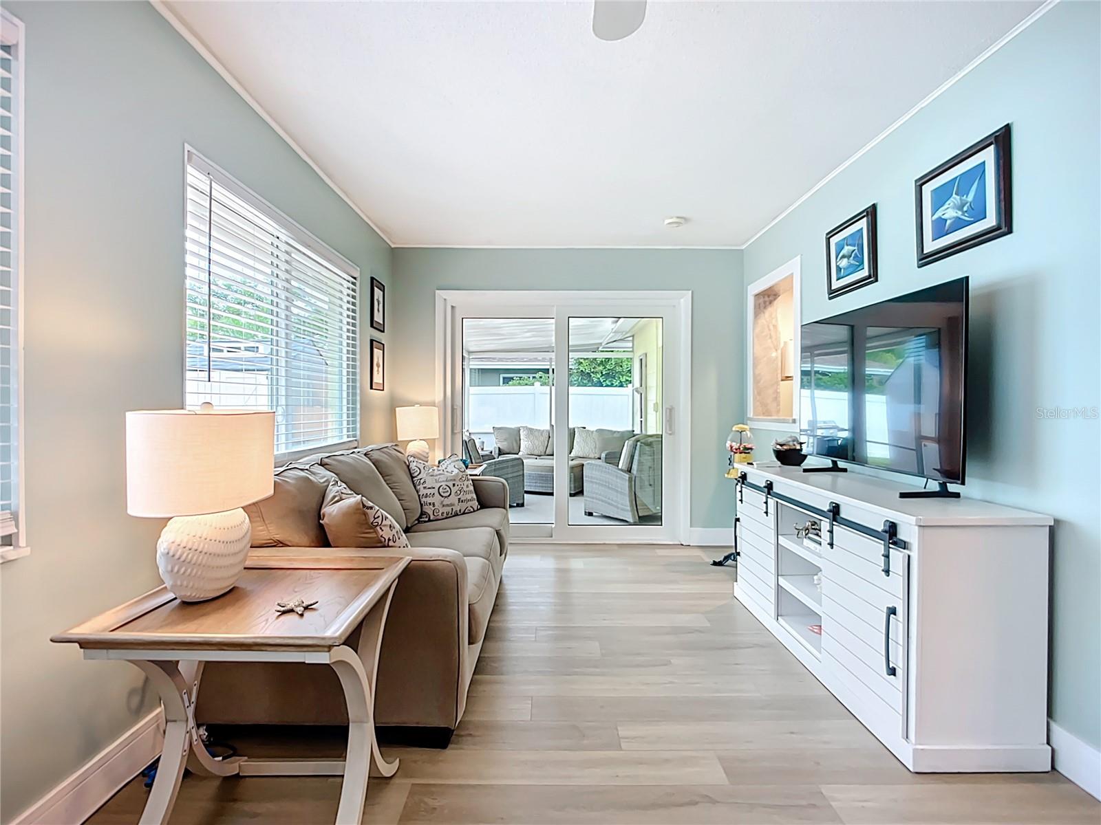 SHADOW LAKES - Residential