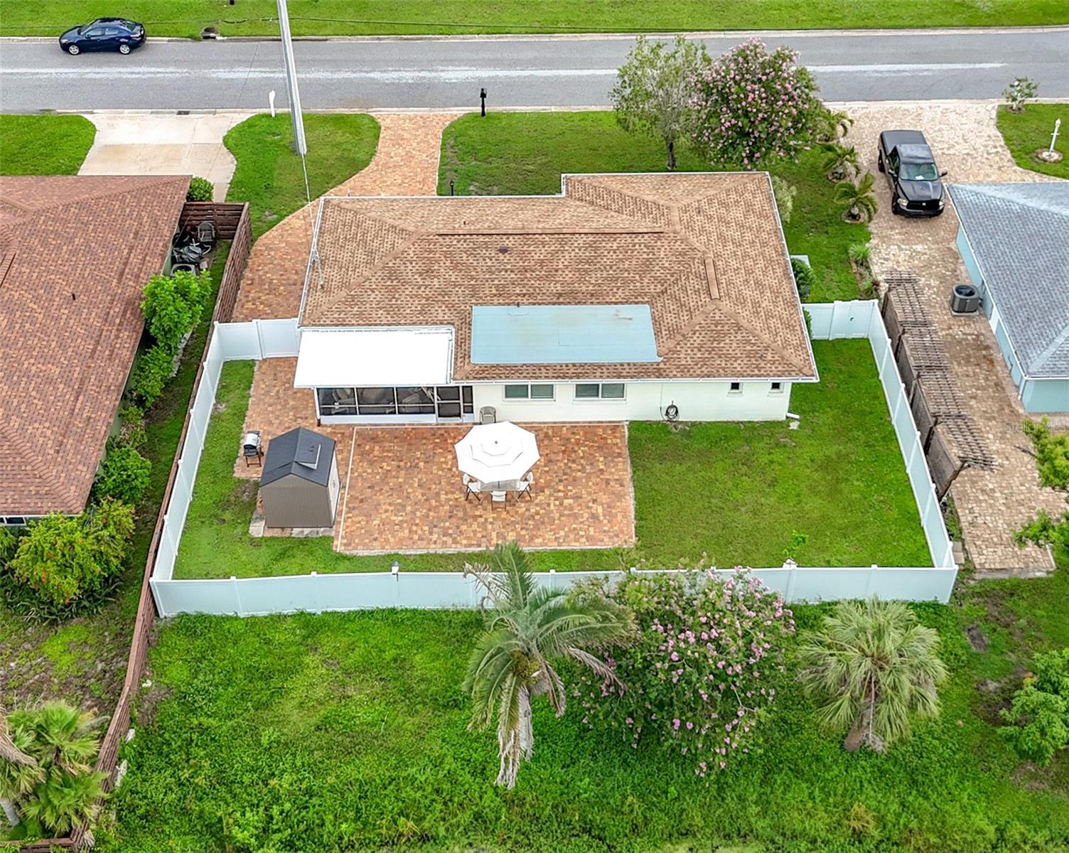 SHADOW LAKES - Residential