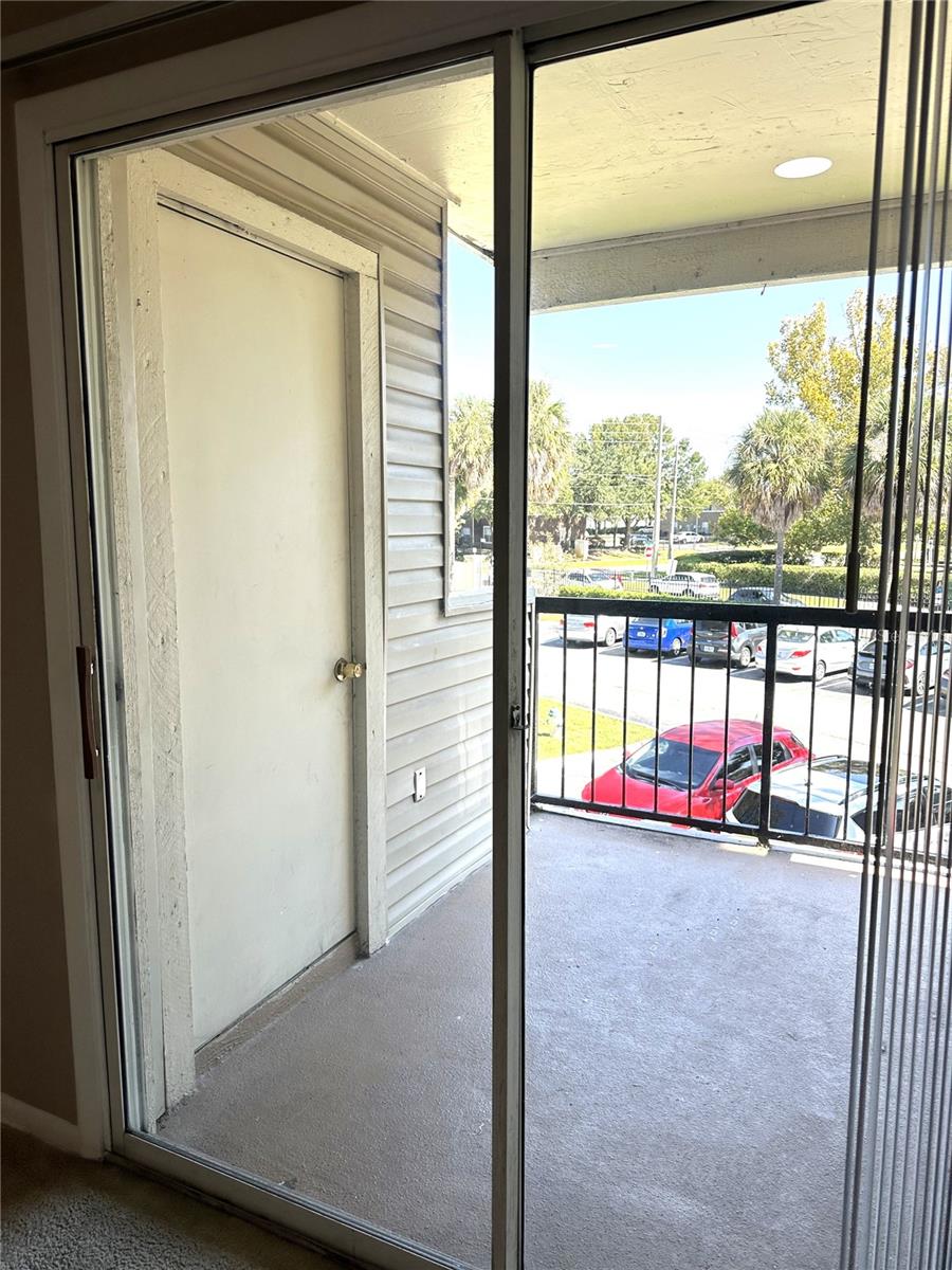 PLAZA/MILLENIUM - Residential Lease