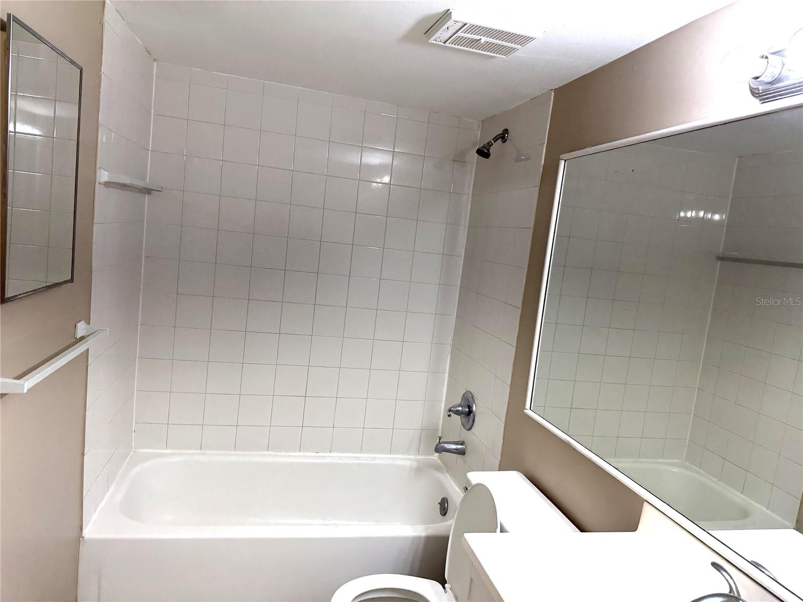 PLAZA/MILLENIUM - Residential Lease