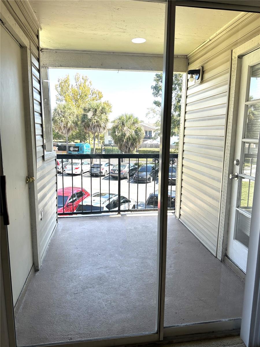 PLAZA/MILLENIUM - Residential Lease