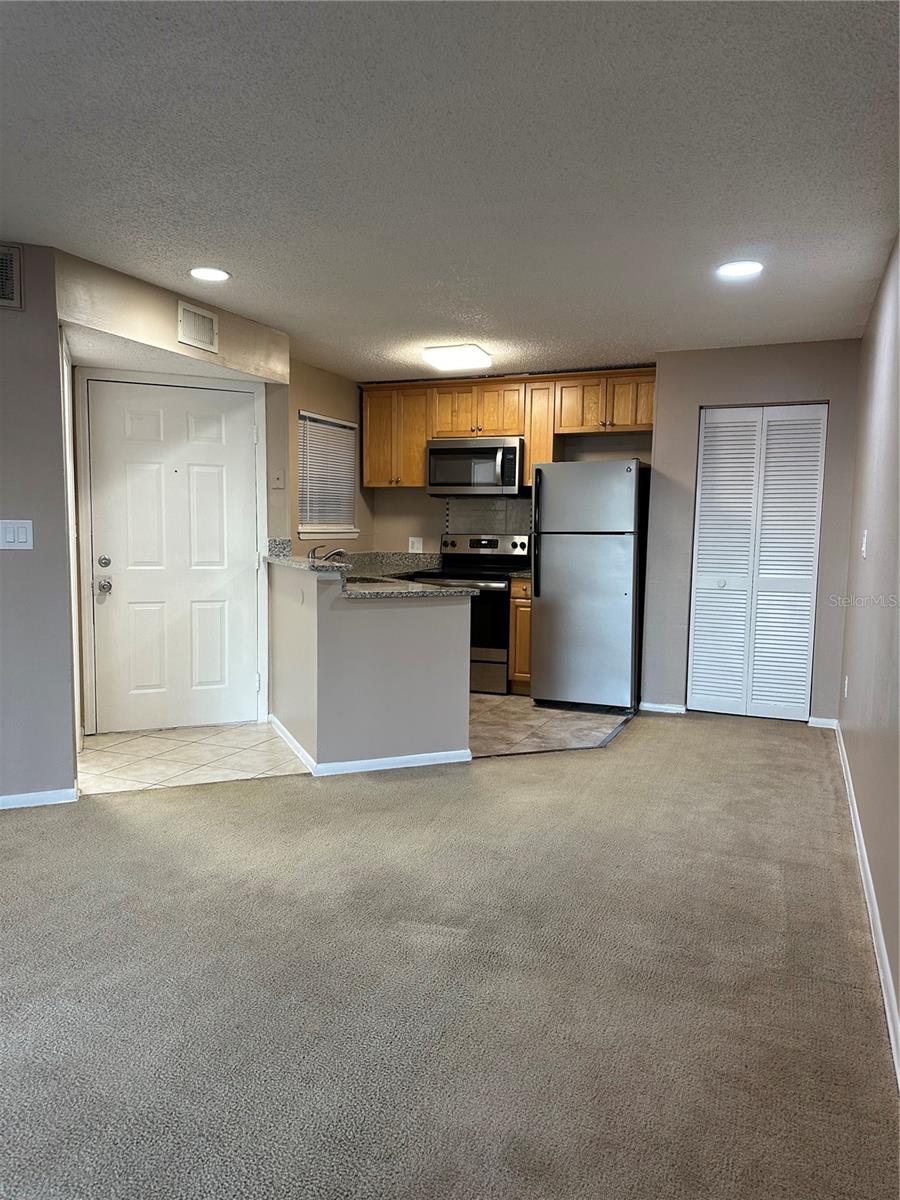 PLAZA/MILLENIUM - Residential Lease