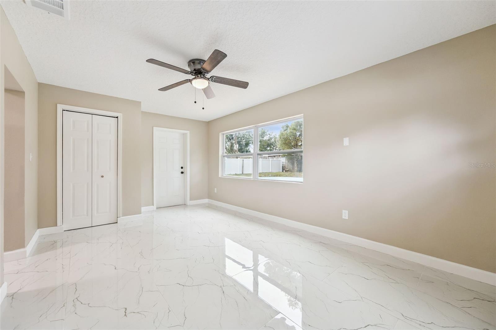 ORANGE HILL PARK - Residential