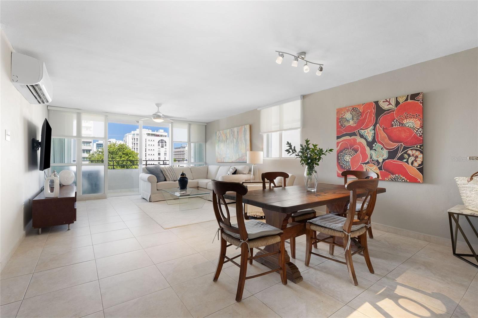 WILSON CONDADO PLAZA - Residential