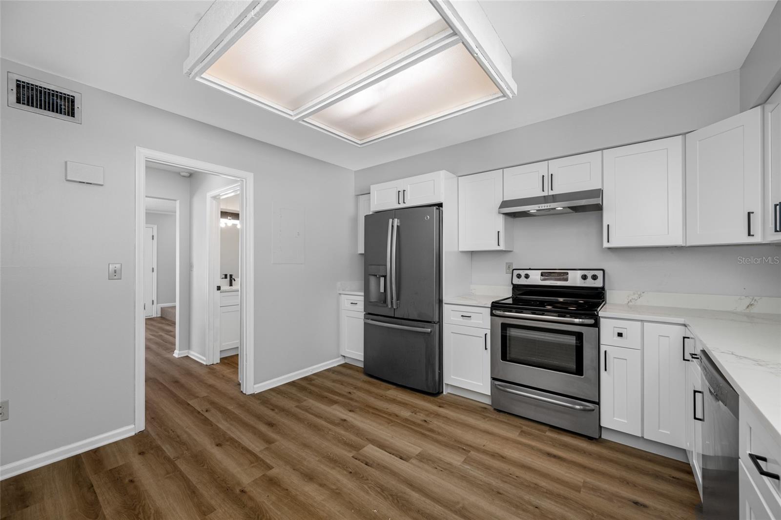 SETTLERS PTE SEC C & D - Residential