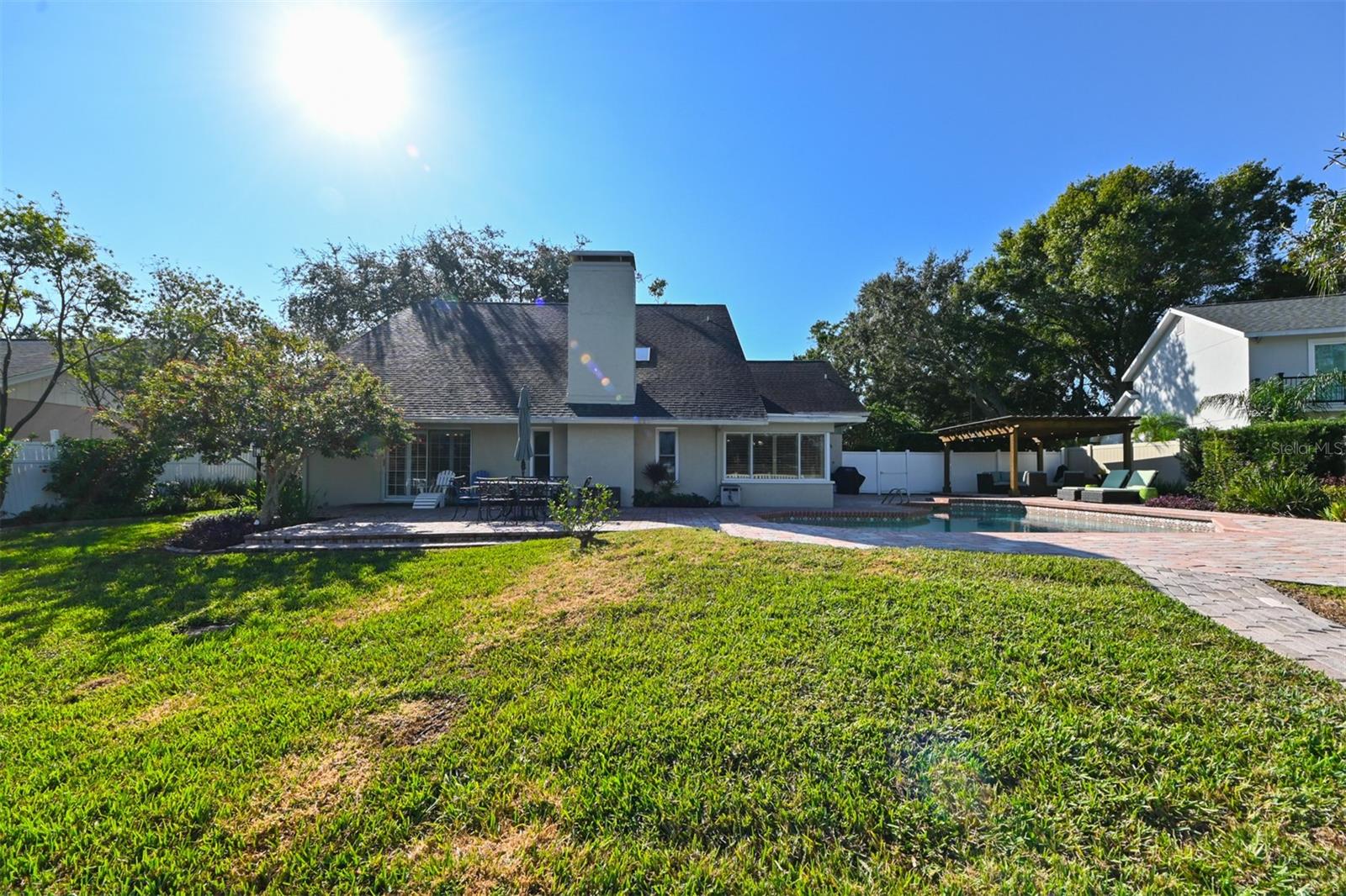 LAKE ELLEN SHORES - Residential