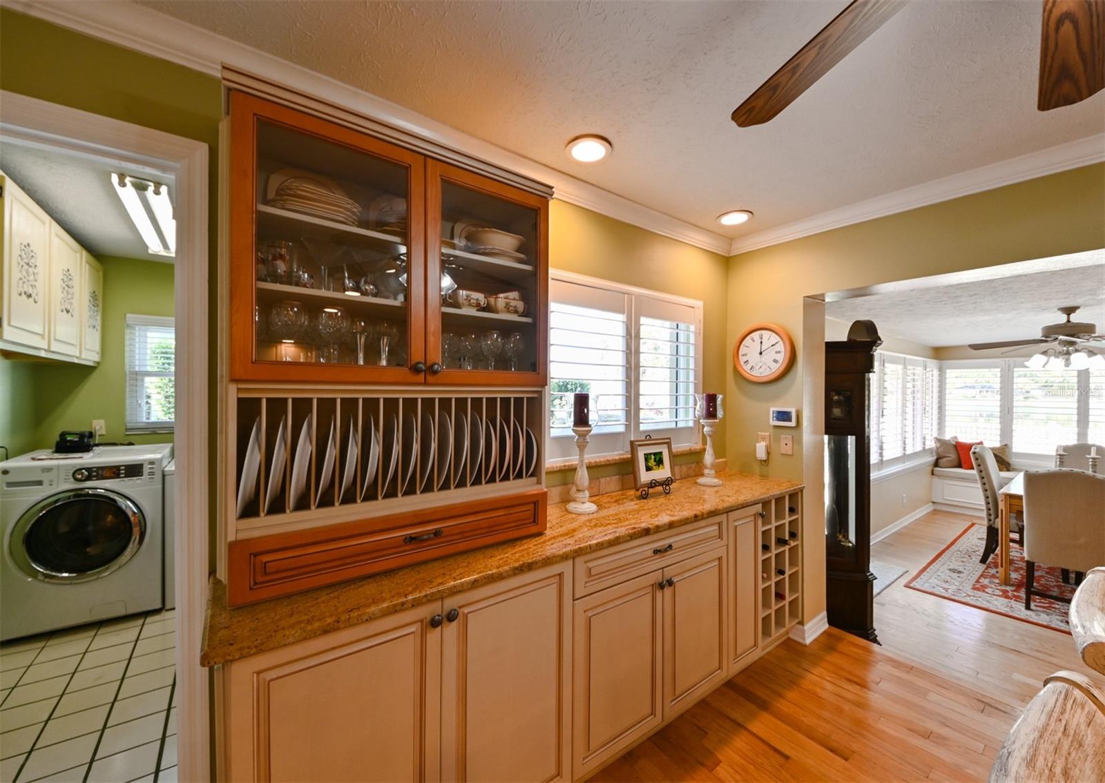 LAKE ELLEN SHORES - Residential