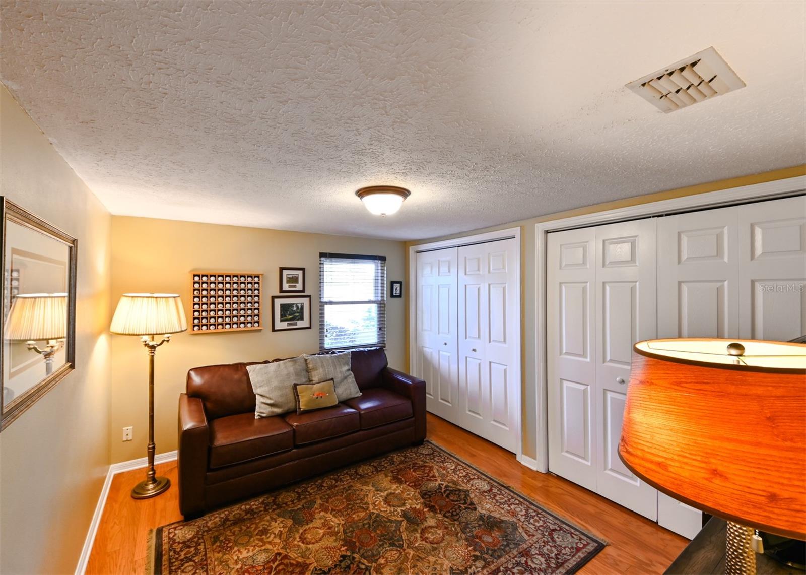 LAKE ELLEN SHORES - Residential