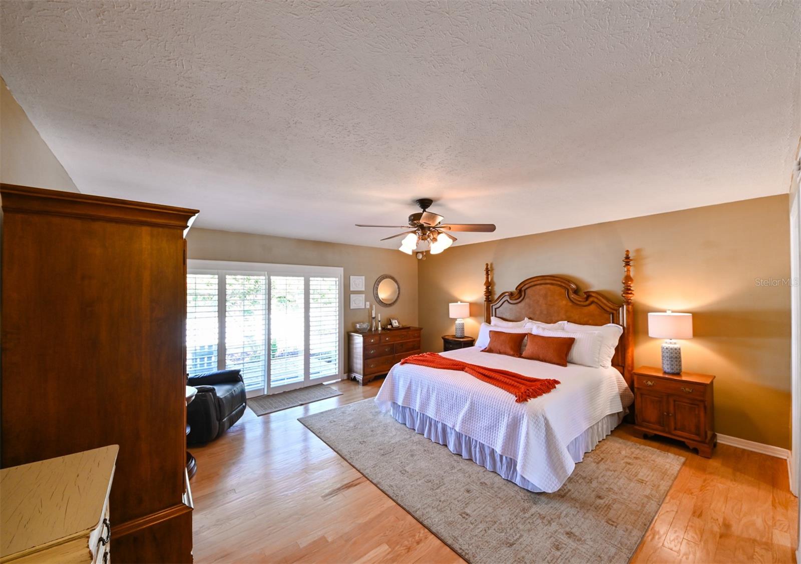 LAKE ELLEN SHORES - Residential