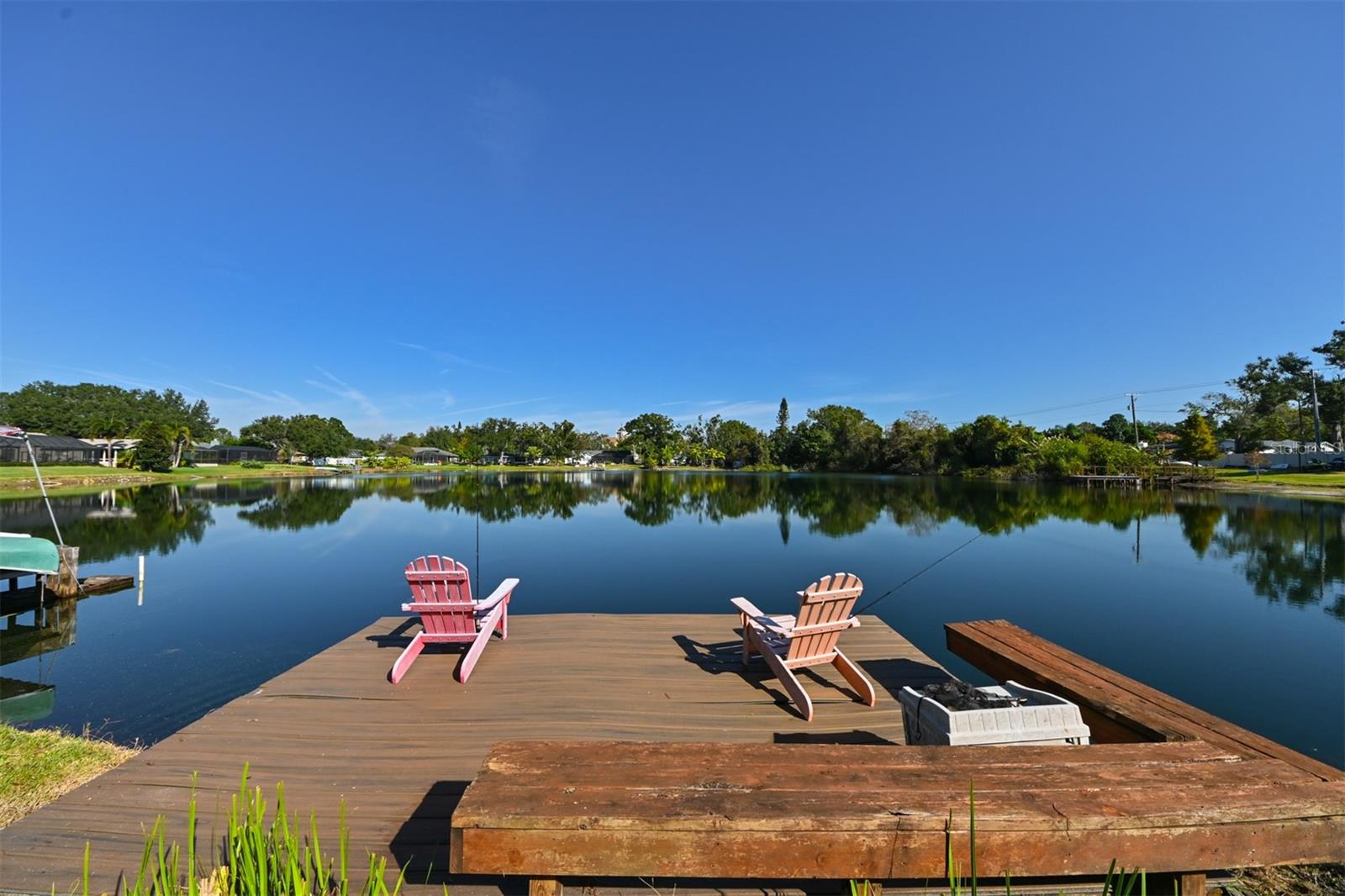 LAKE ELLEN SHORES - Residential
