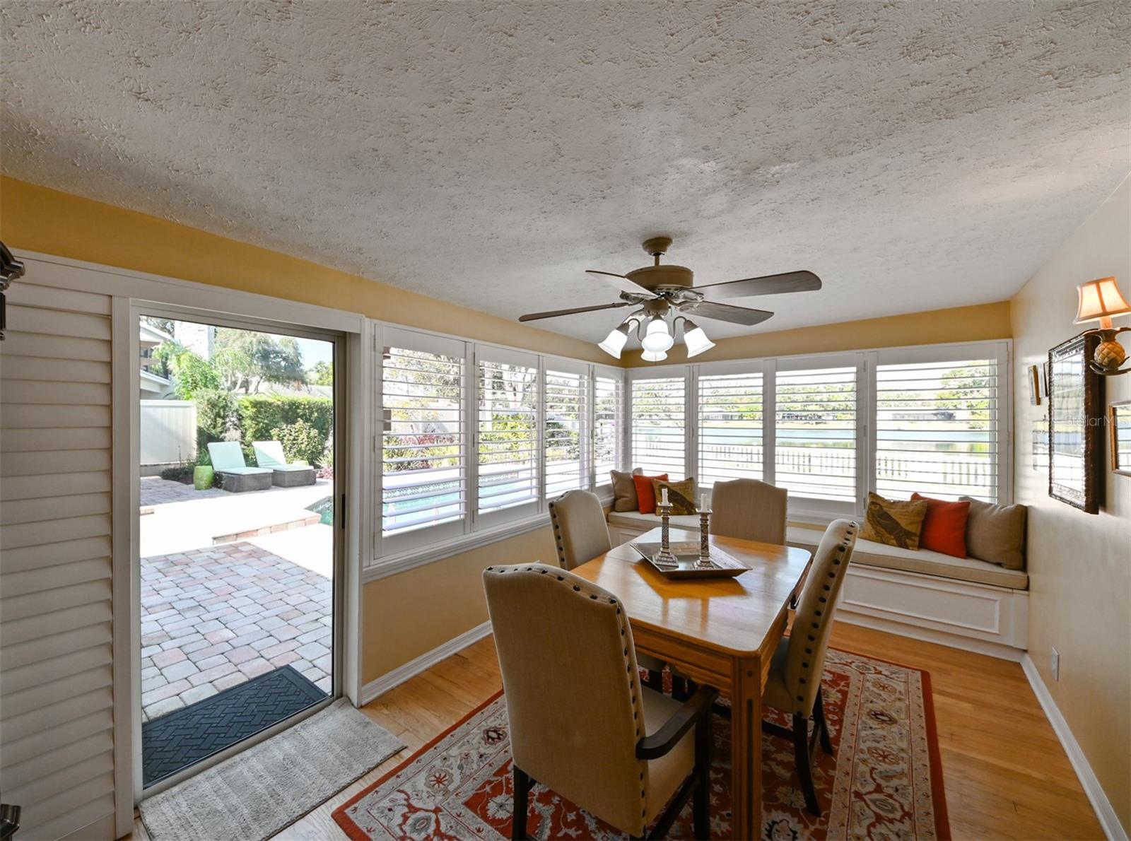 LAKE ELLEN SHORES - Residential