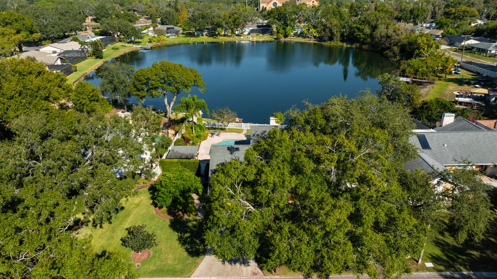 LAKE ELLEN SHORES - Residential