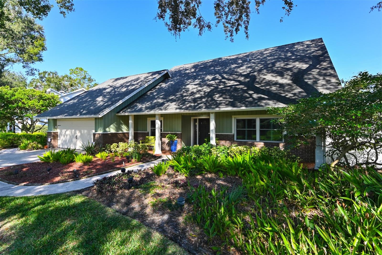 LAKE ELLEN SHORES - Residential