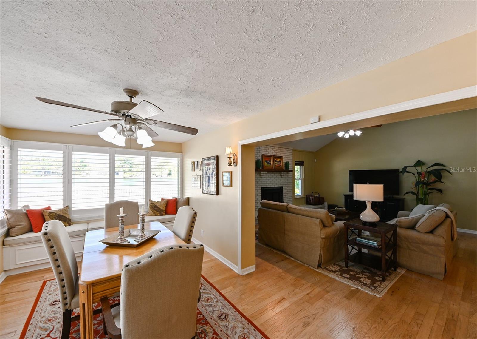 LAKE ELLEN SHORES - Residential