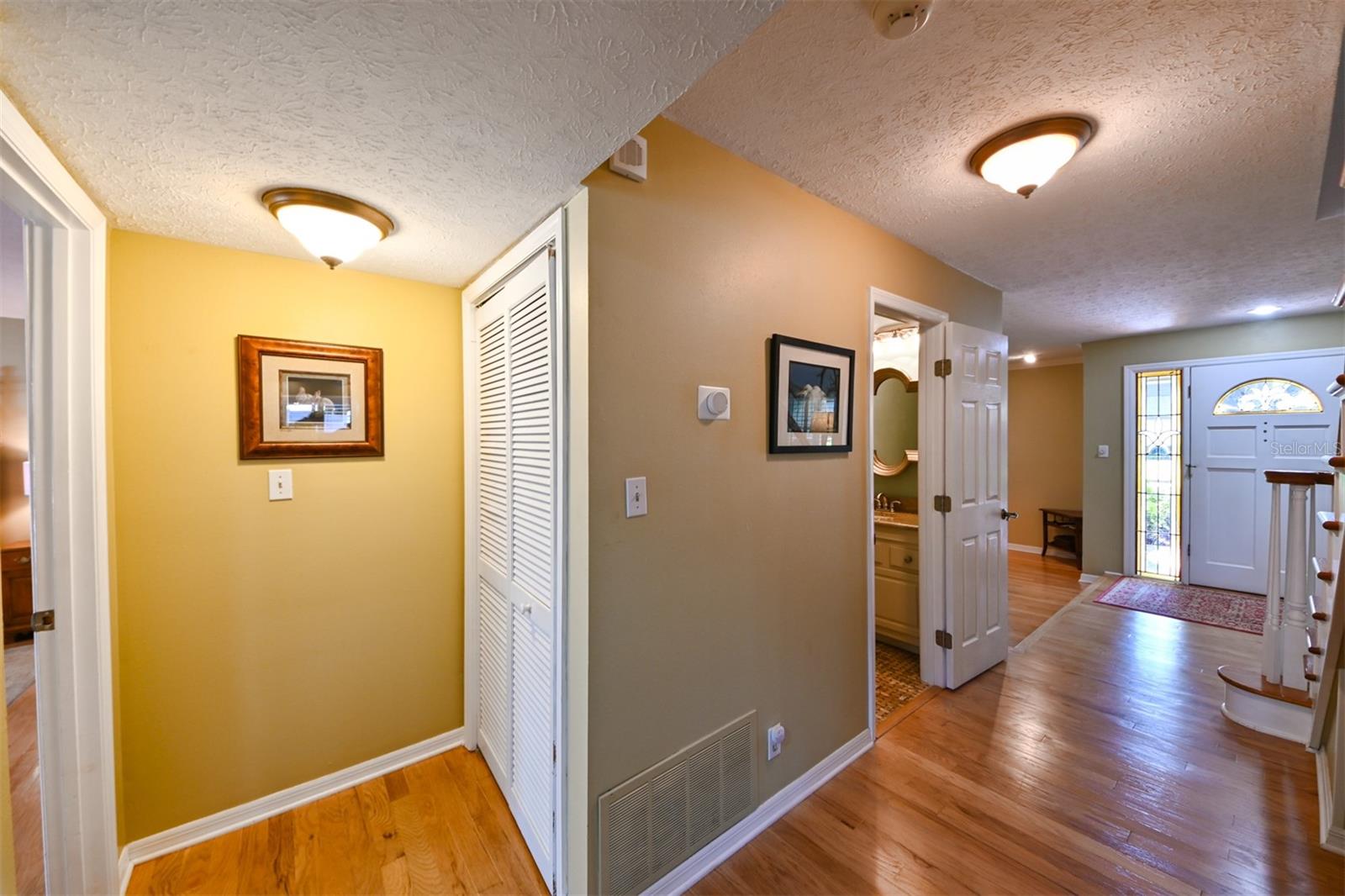 LAKE ELLEN SHORES - Residential