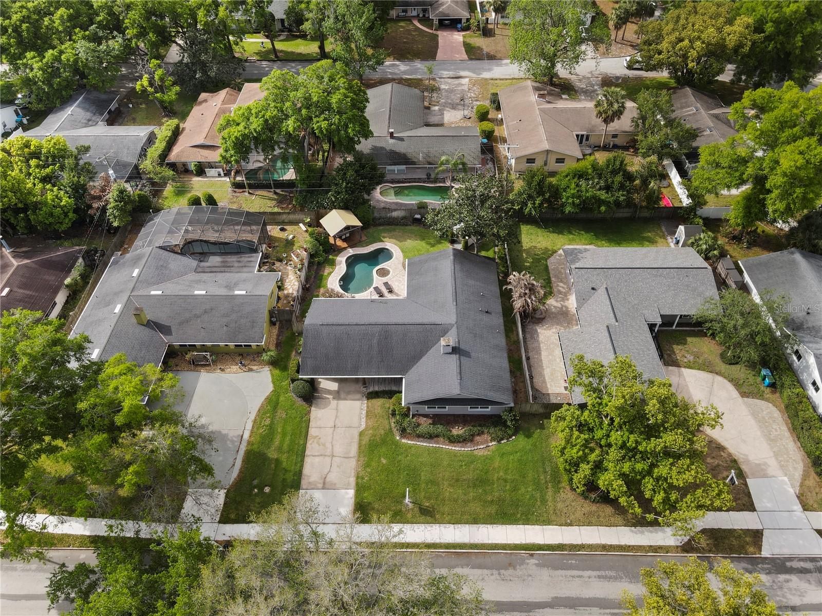 2130 DELORAINE TRAIL