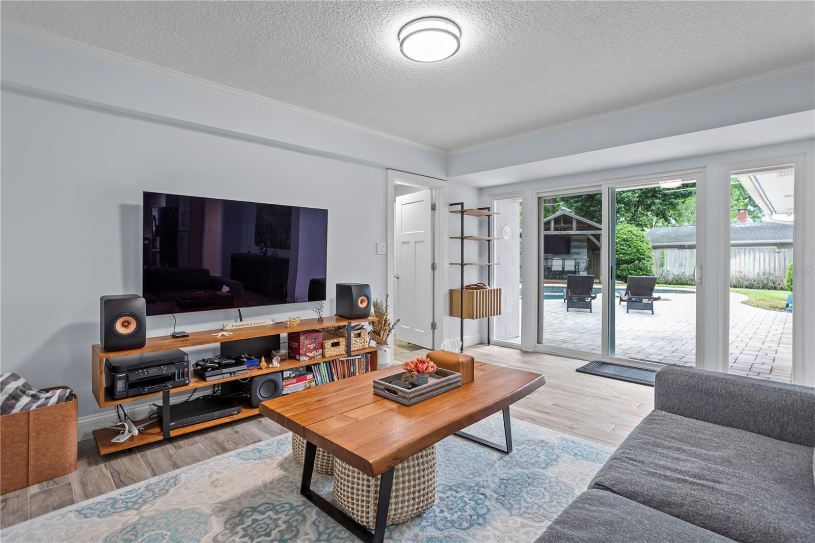 HIGHLAND PARK ESTATES FIRST ADD - Residential