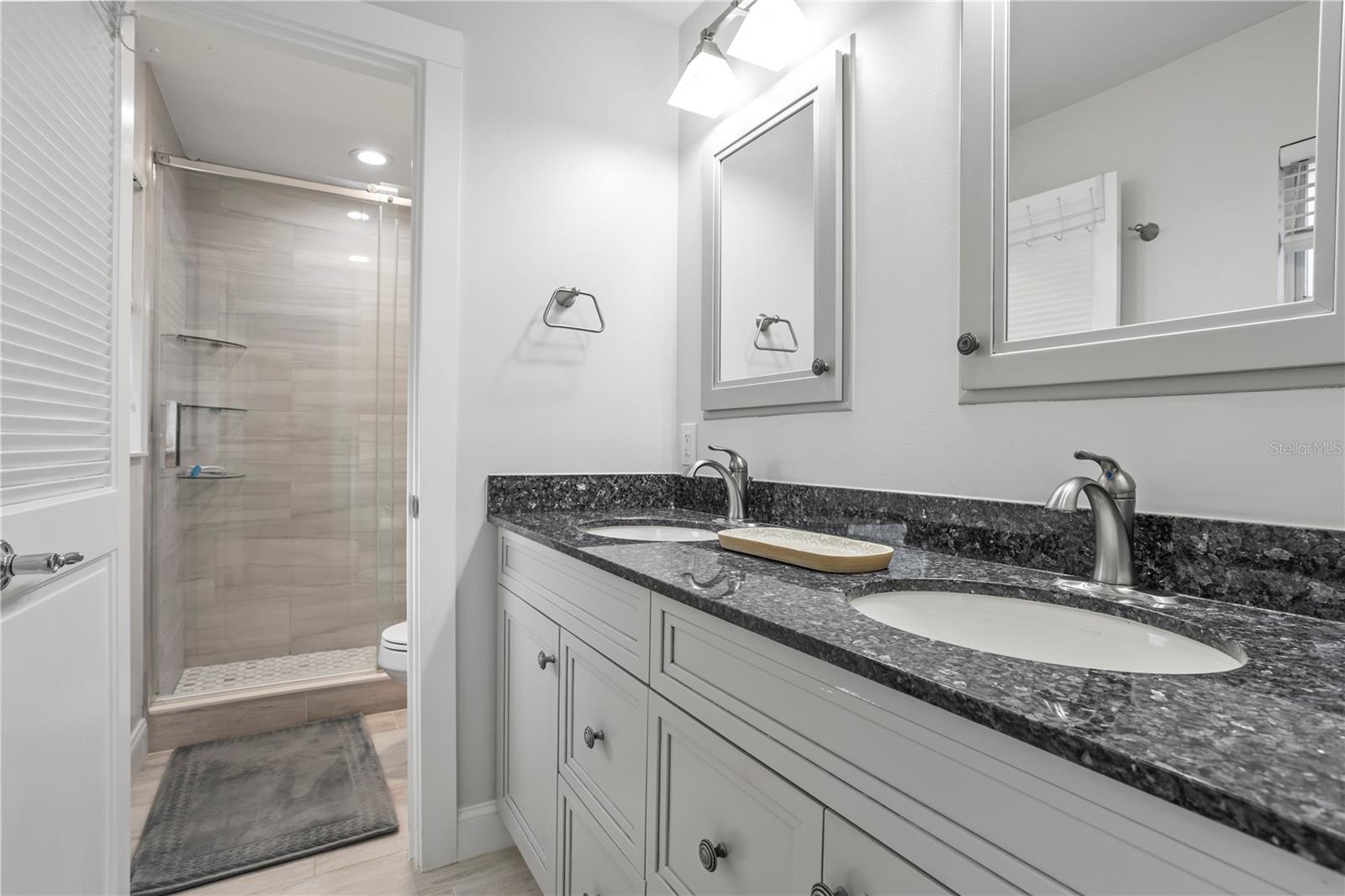 HIGHLAND PARK ESTATES FIRST ADD - Residential