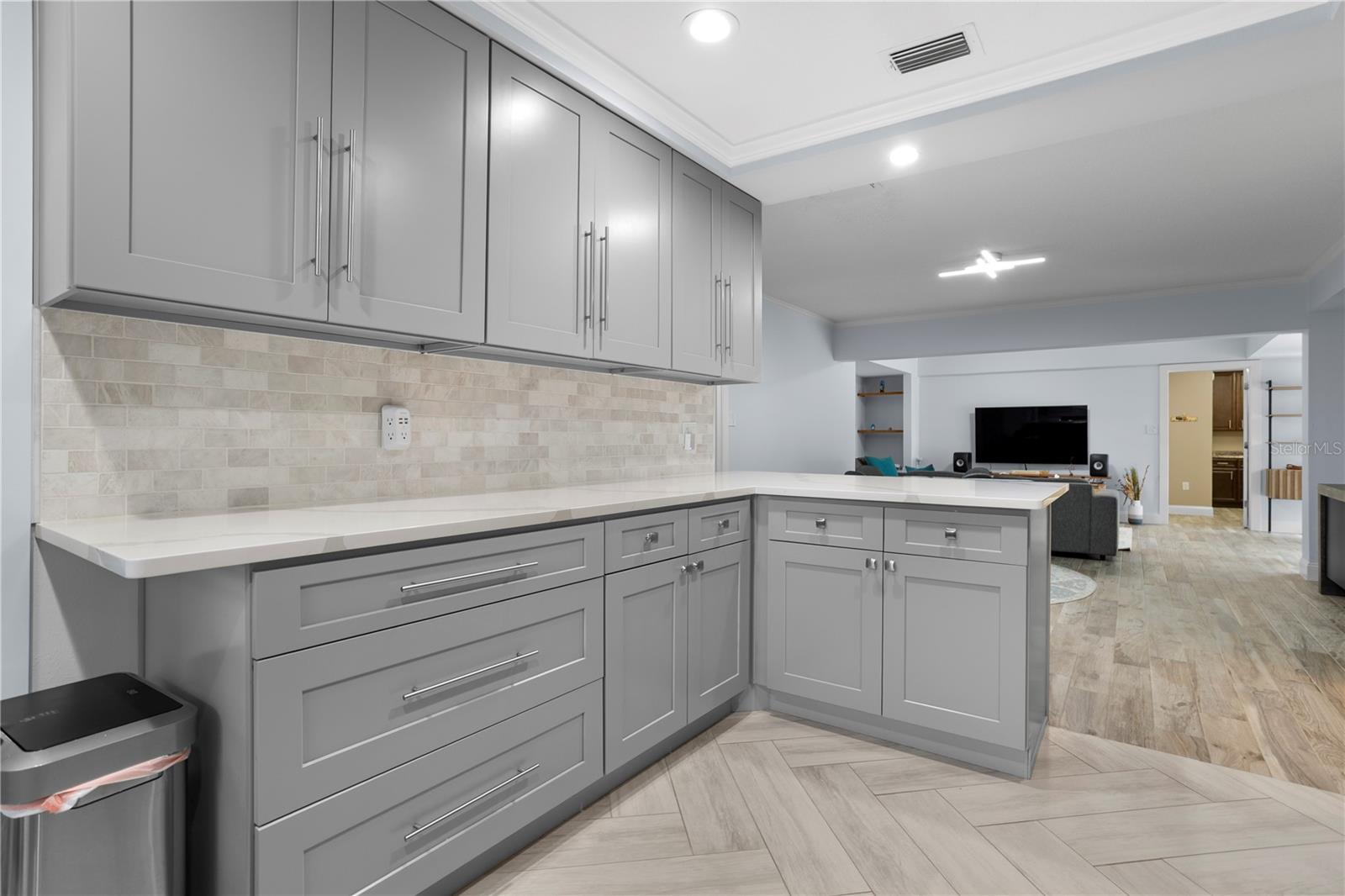 HIGHLAND PARK ESTATES FIRST ADD - Residential