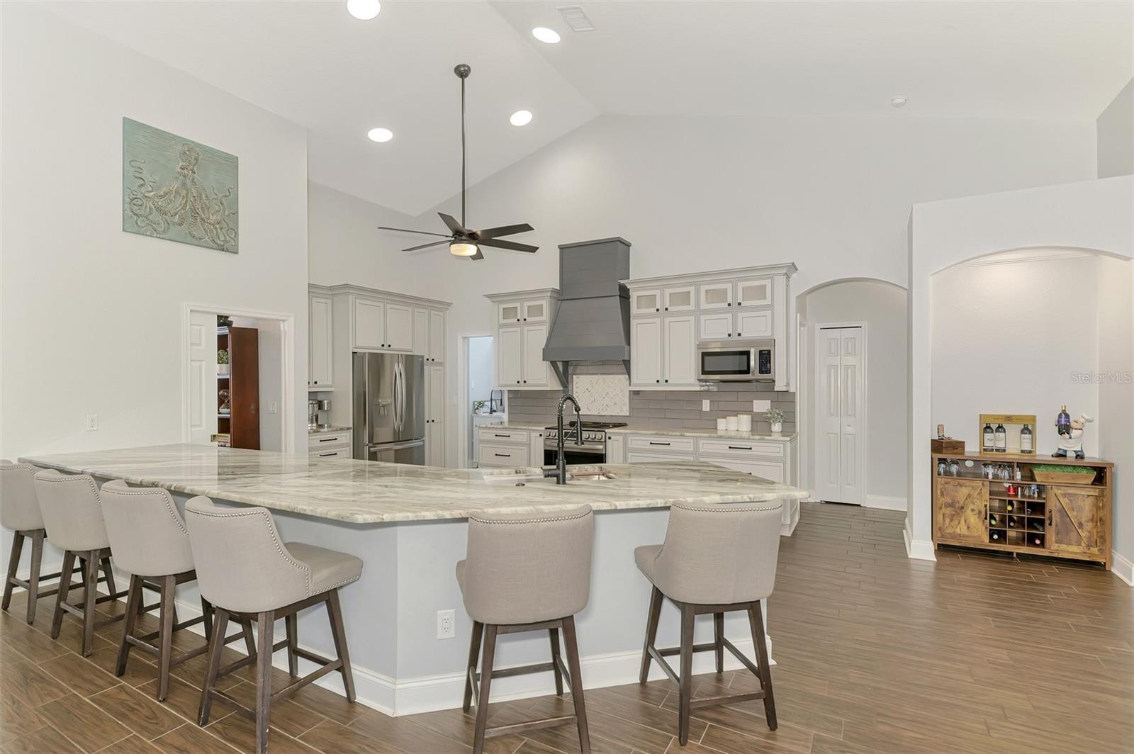 RIVERWOOD - Residential