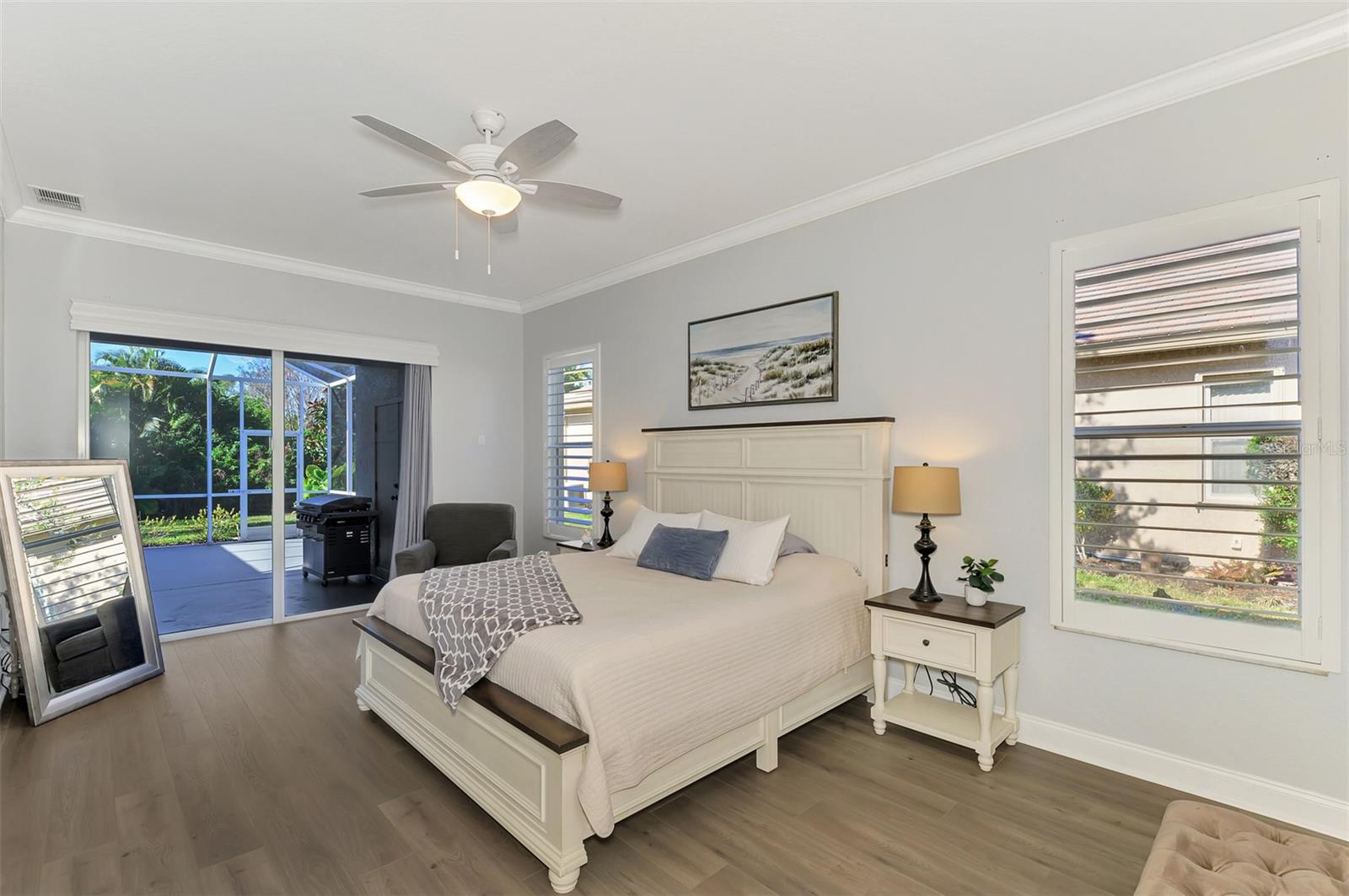 RIVERWOOD - Residential