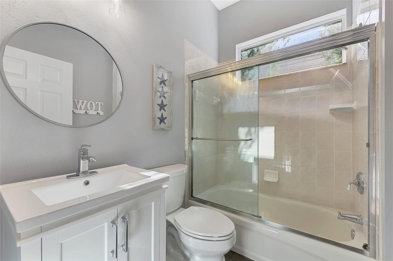 RIVERWOOD - Residential