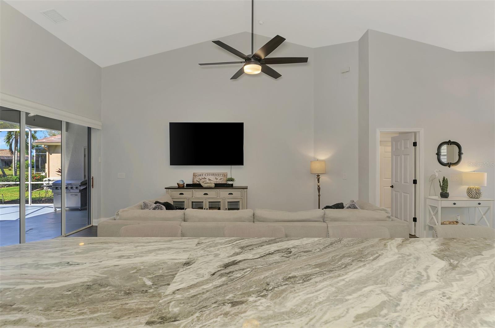 RIVERWOOD - Residential