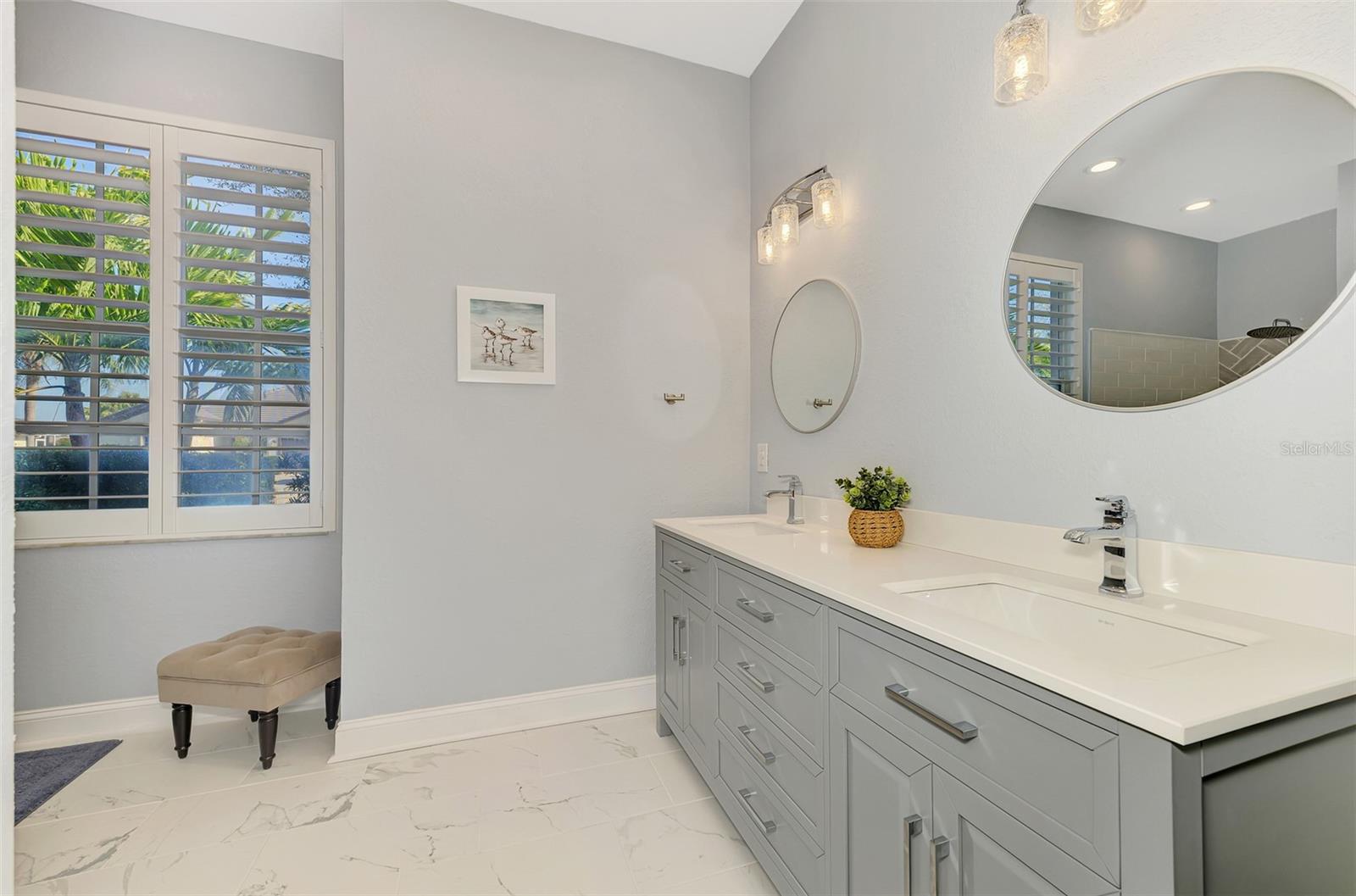 RIVERWOOD - Residential