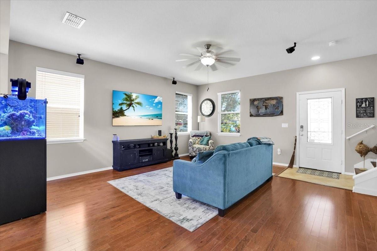 9207 ENGLISH OAKS LANE
