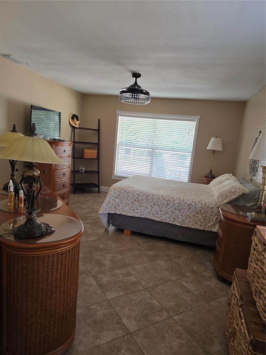 SARASOTA SPGS - Residential