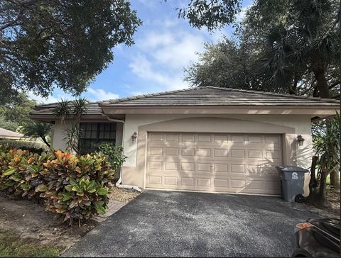 4945 PINE TREE DRIVE BOYNTON BEACH FL 33436