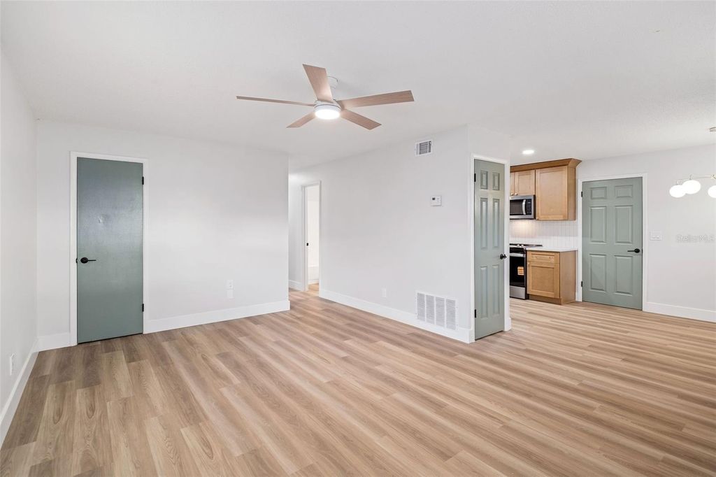 Photo of 2512 S Elm Avenue, Sanford, FL 32773 (MLS # O6366753)