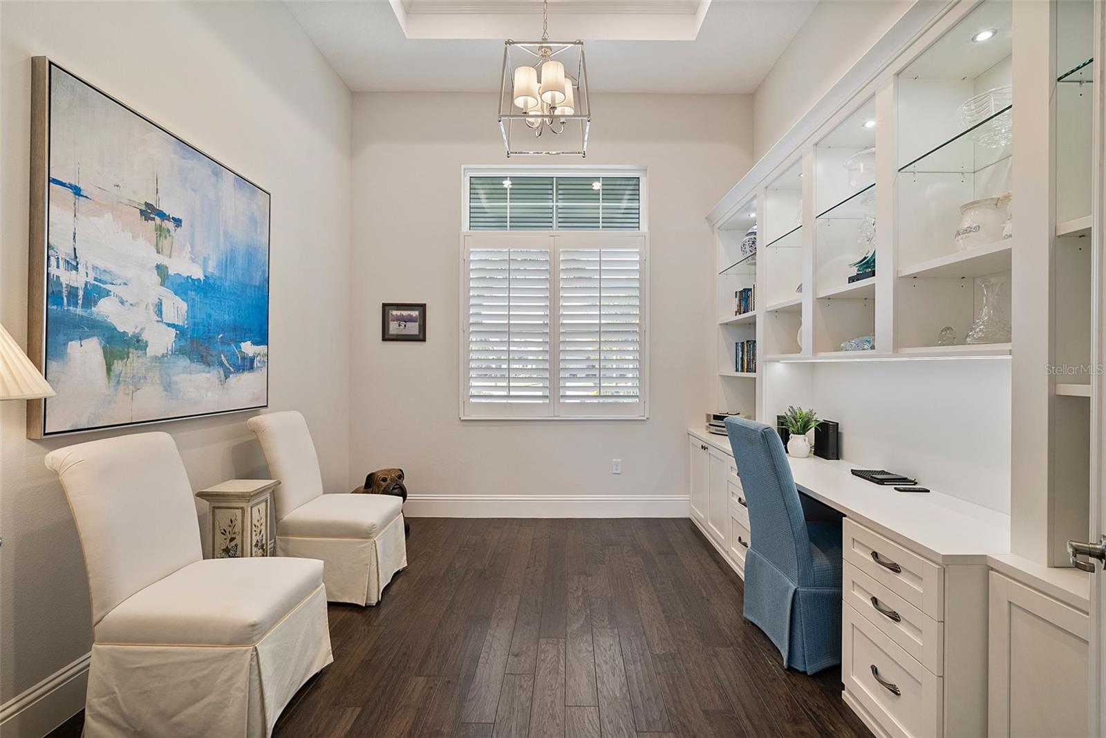 LAKE CLUB - Residential