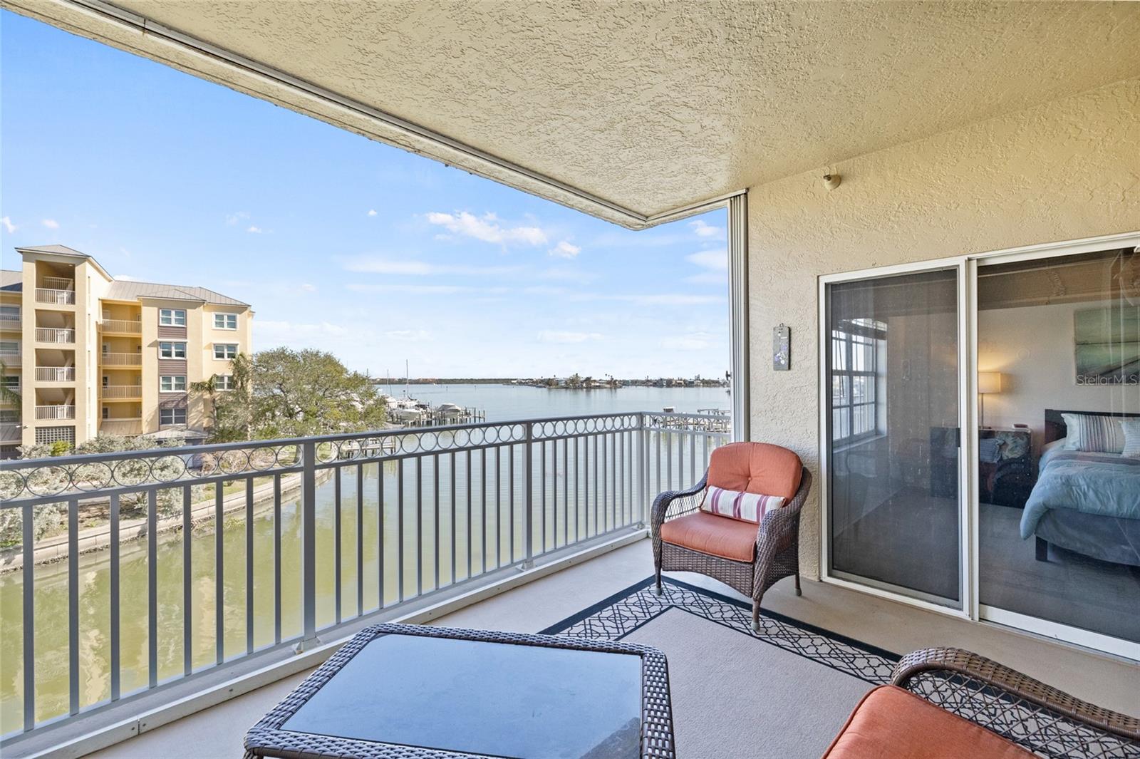 MADEIRA COVE CONDO - Residential