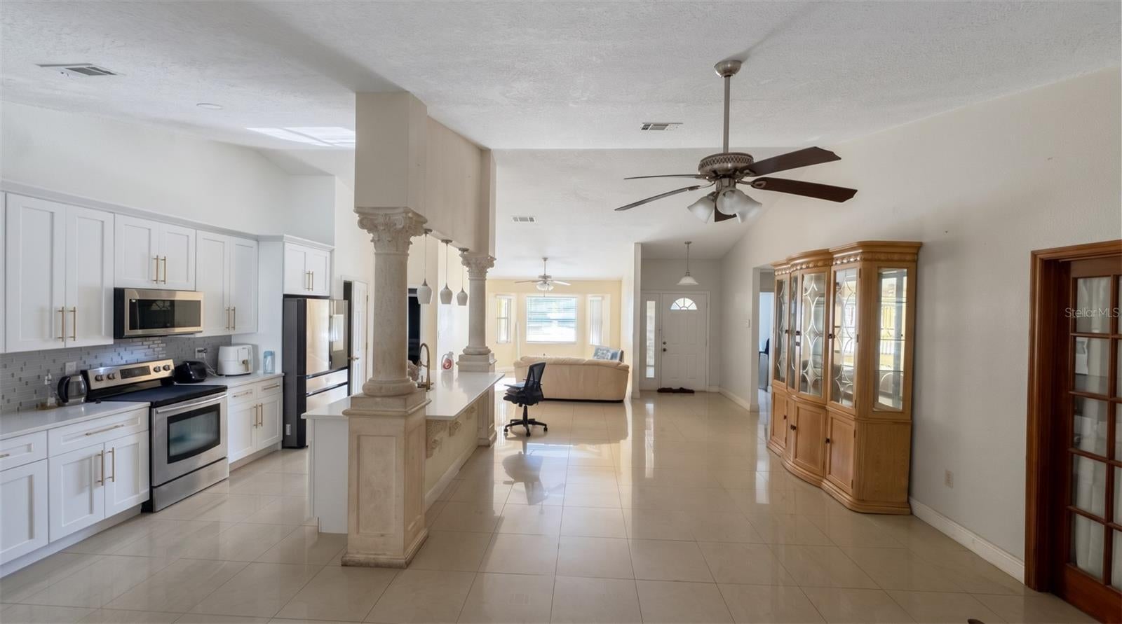 822 VALNERA COURT