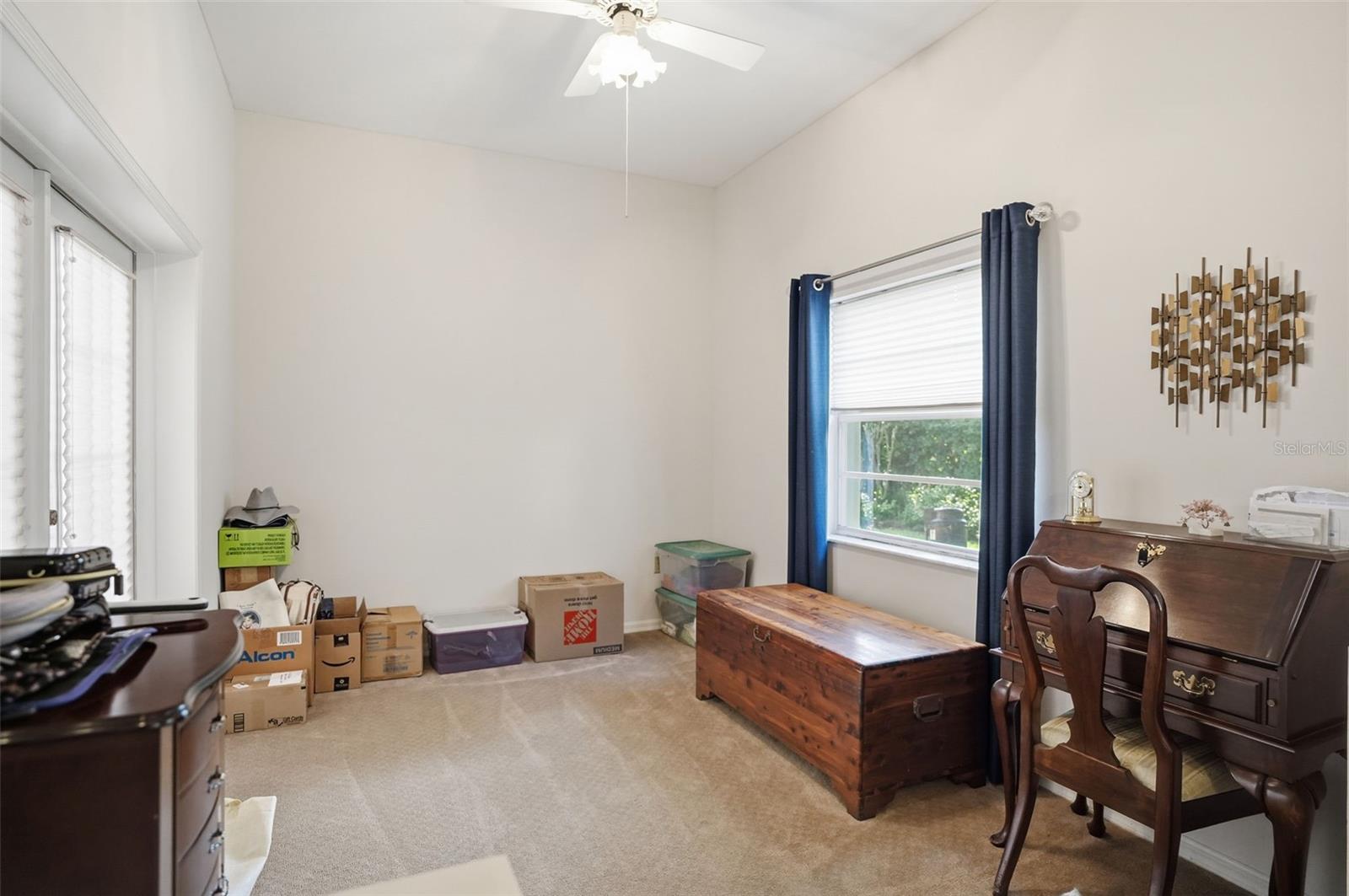 LAKE IN THE WOODS PH V - Residential