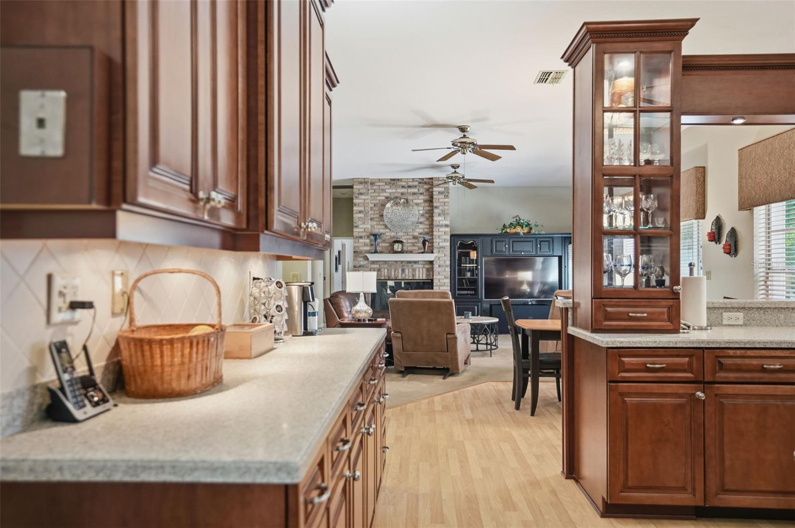 LAKE IN THE WOODS PH V - Residential