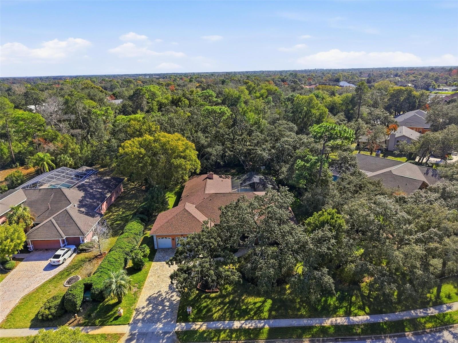 LAKE IN THE WOODS PH V - Residential