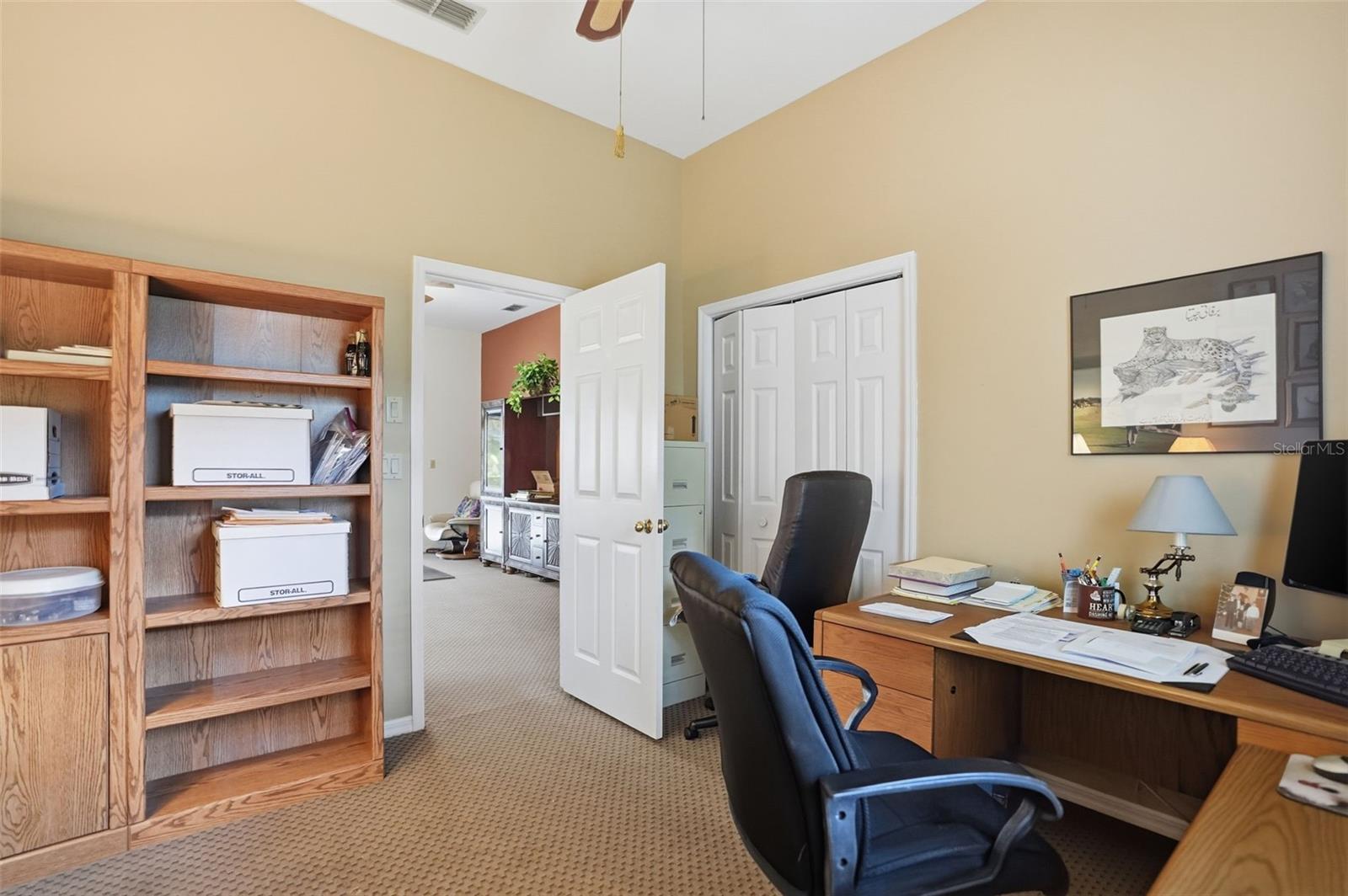 LAKE IN THE WOODS PH V - Residential