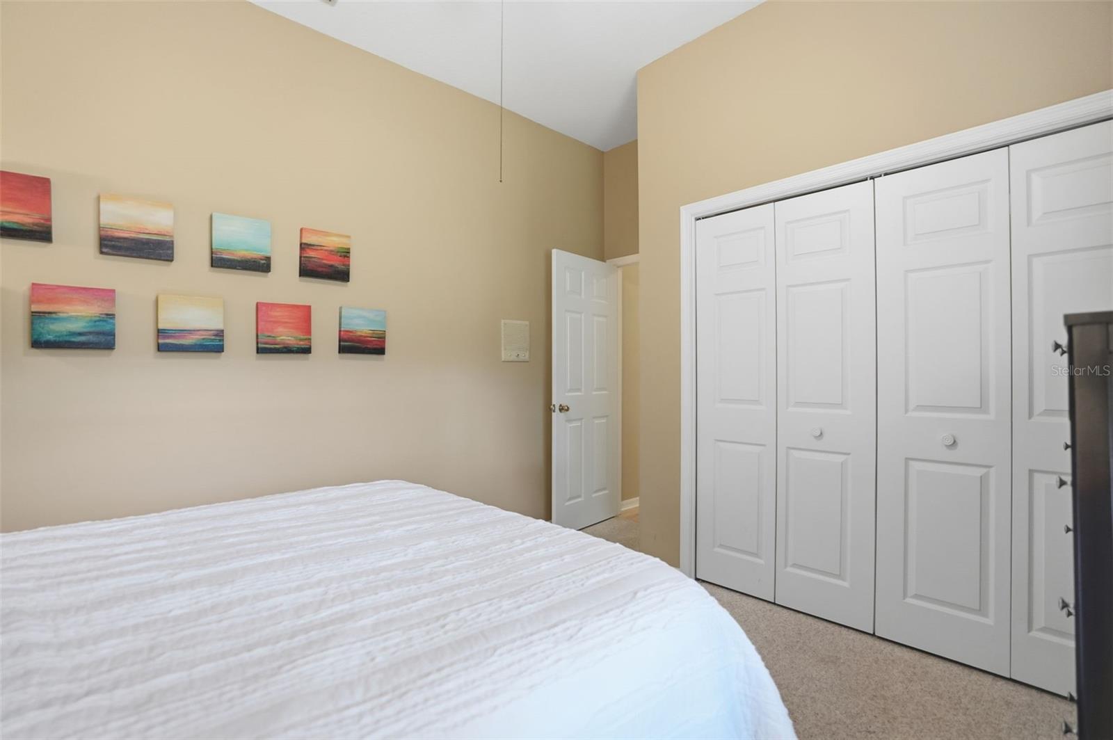 LAKE IN THE WOODS PH V - Residential