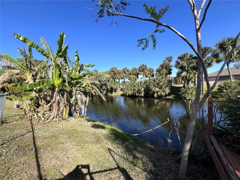 A home in PORT CHARLOTTE