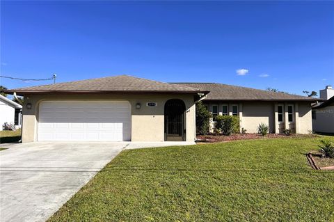 A home in PORT CHARLOTTE