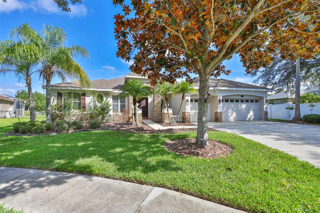 Photo of 16508 Amberwind Lane, Lutz, FL 33558 (MLS # TB8519837)