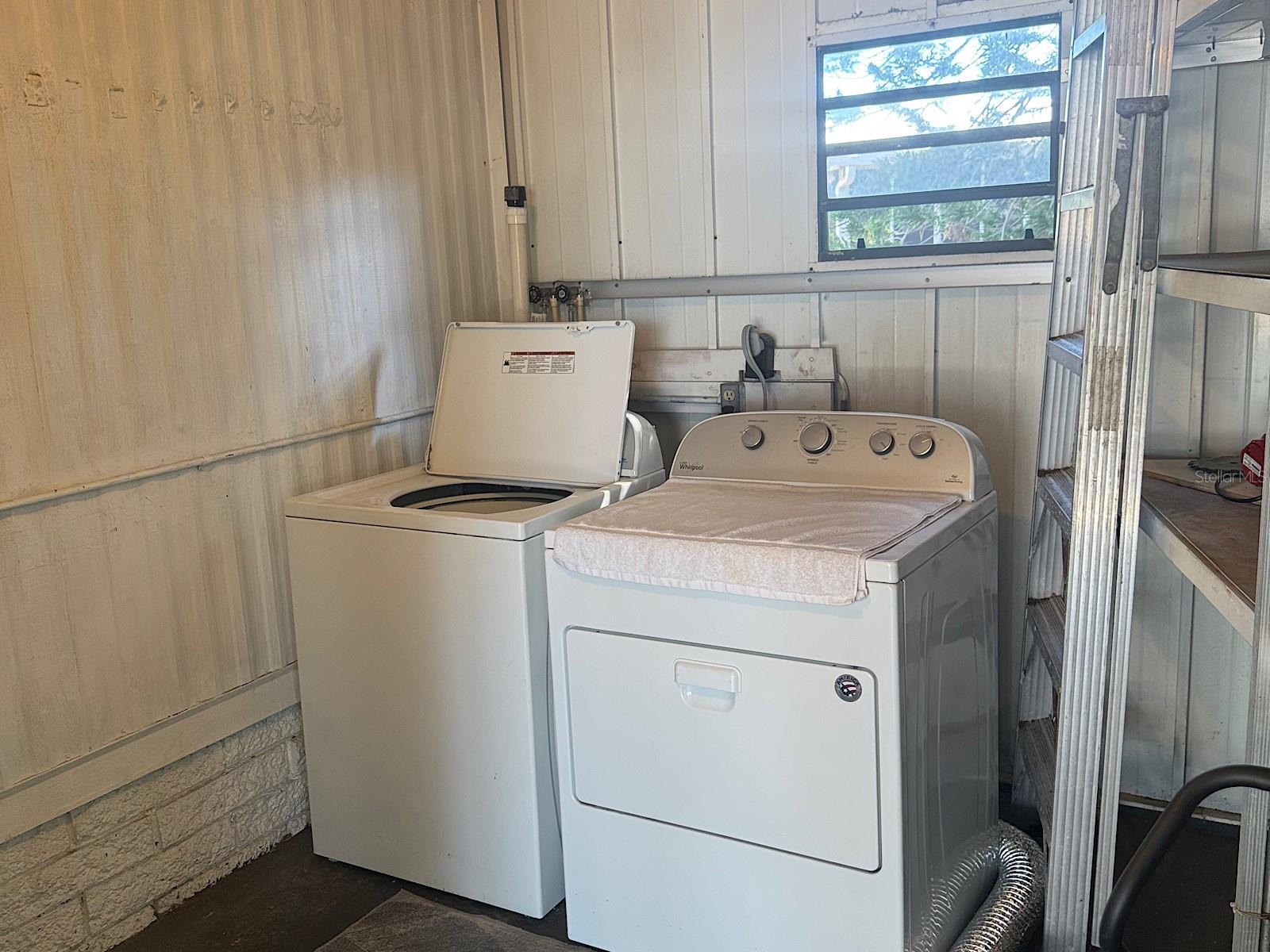 GULL-AIRE VILLAGE - Residential Lease